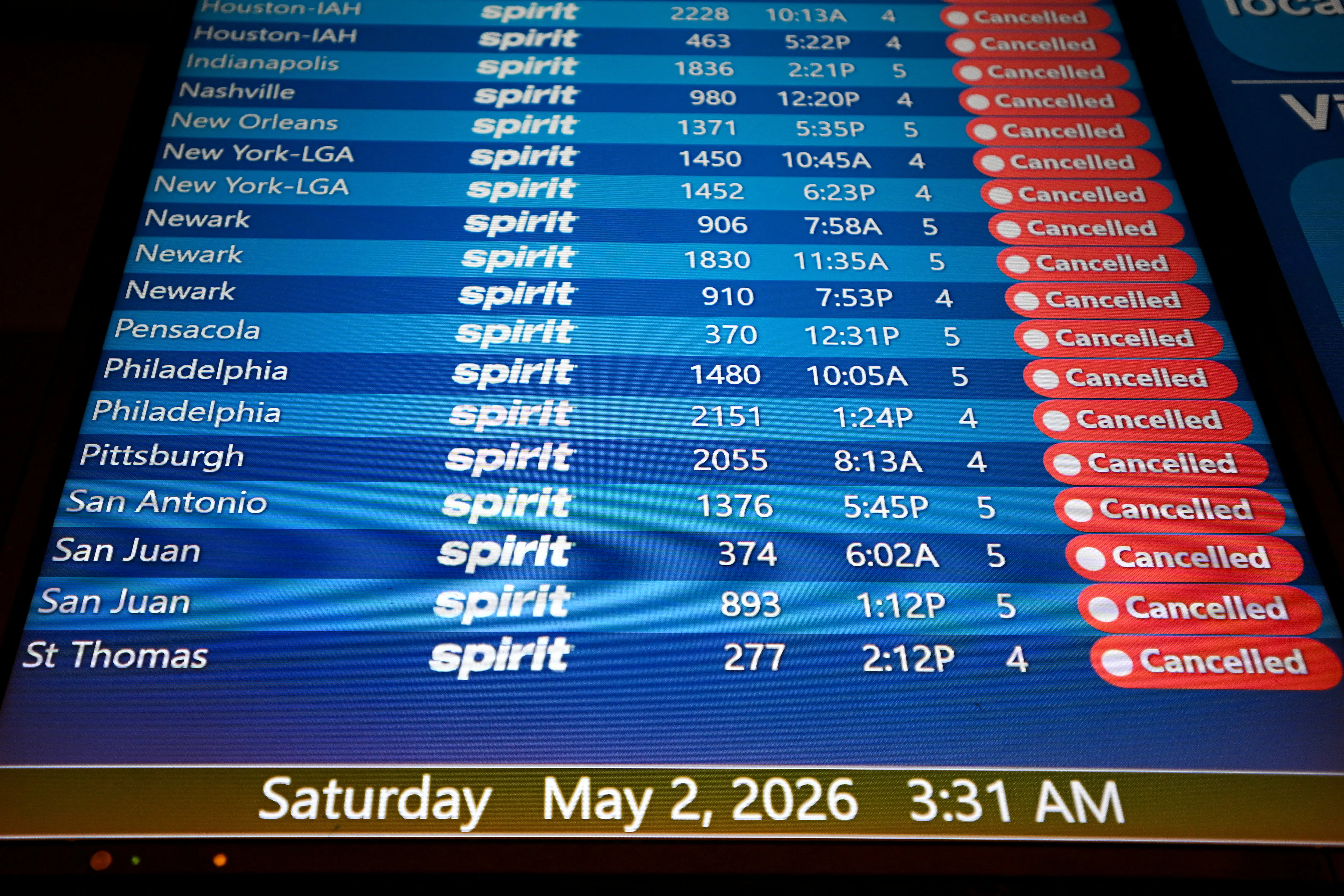 Spirit Airlines collapses amid rising fuel costs from war on Iran