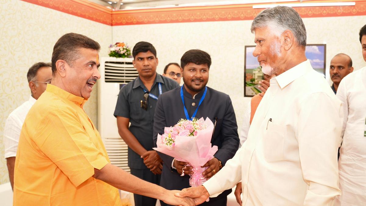 Naidu and Pawan congratulate Suvendu Adhikari on taking oath as West Bengal CM