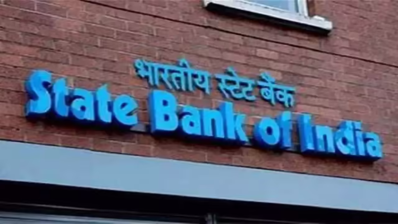 SBI Q4 profit rises 6%, investors cautious over bond yield impact