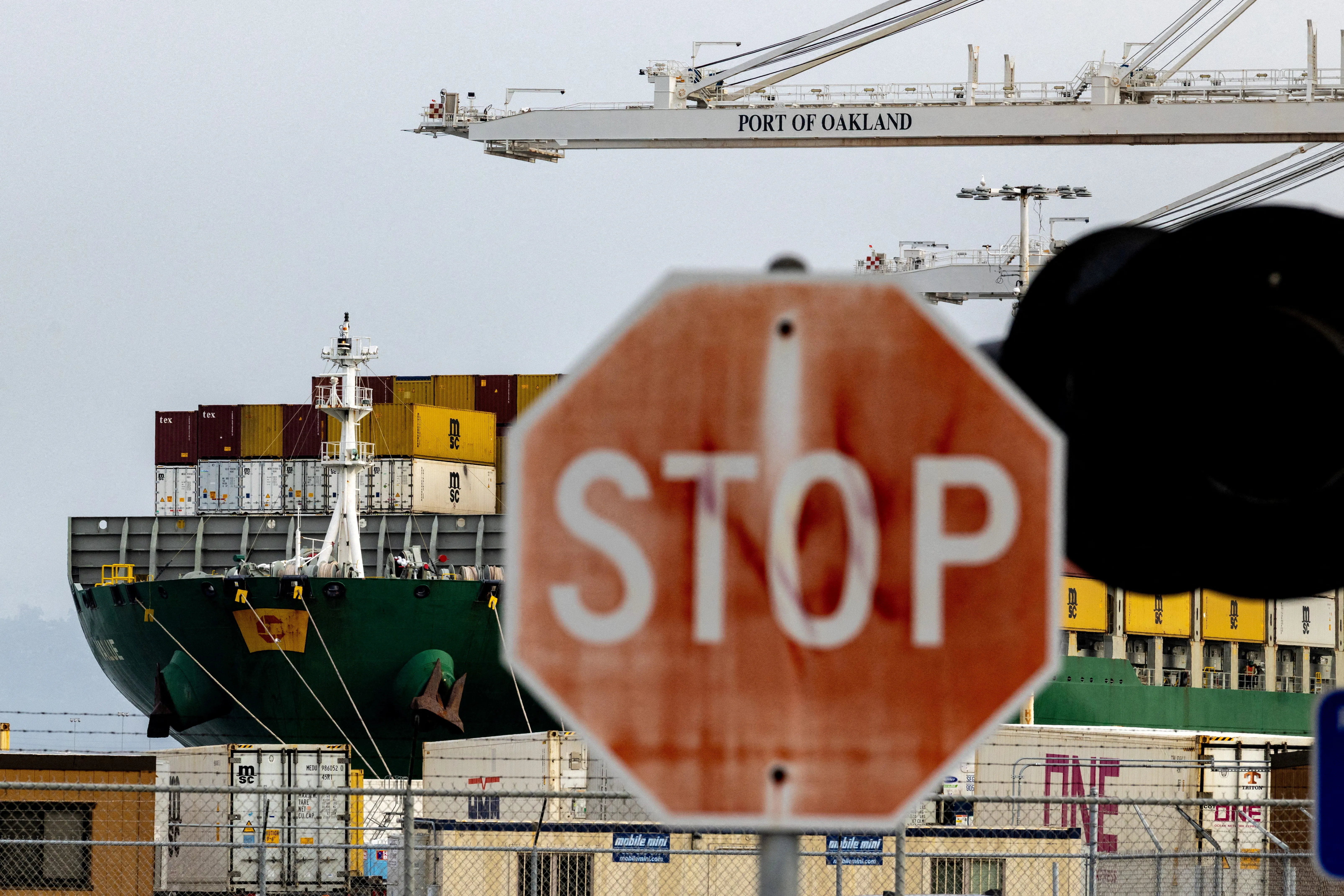 US court pauses decision blocking Trump’s 10 percent global tariff