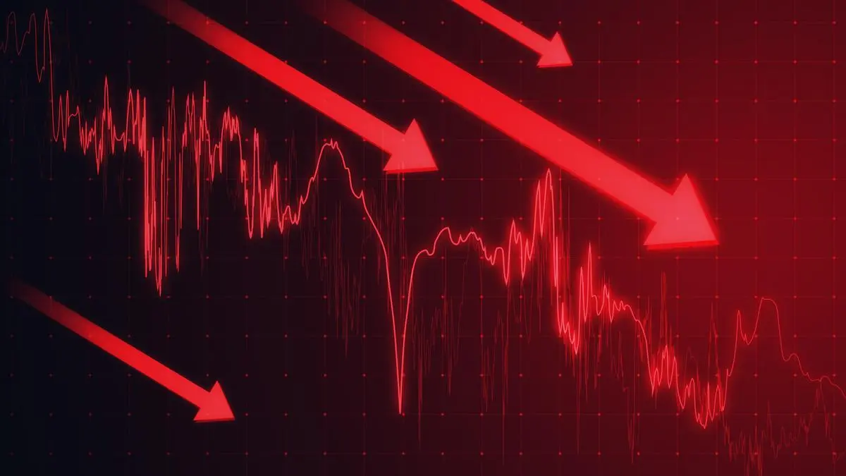 IRFC Shares Drop 6% as Govt OFS Opens at Discount