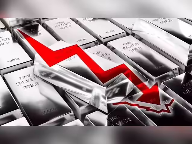Silver Crashes 14% to Seven-Month Low This Week