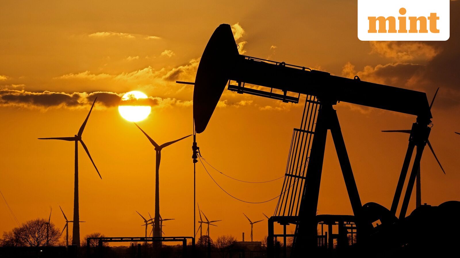 Crude oil prices extend gains on renewed US-Iran war tensions; Brent climbs above $78 per barrel