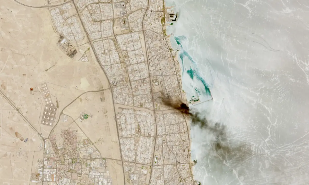 Gulf states appeal for return to talks as US, Iran trade blows